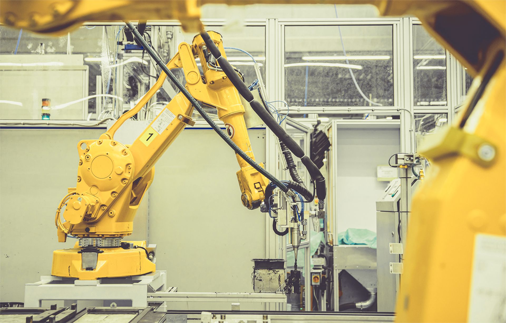 automatic-arms-factory-stopped-because-slowing-economy-stop-production-alt