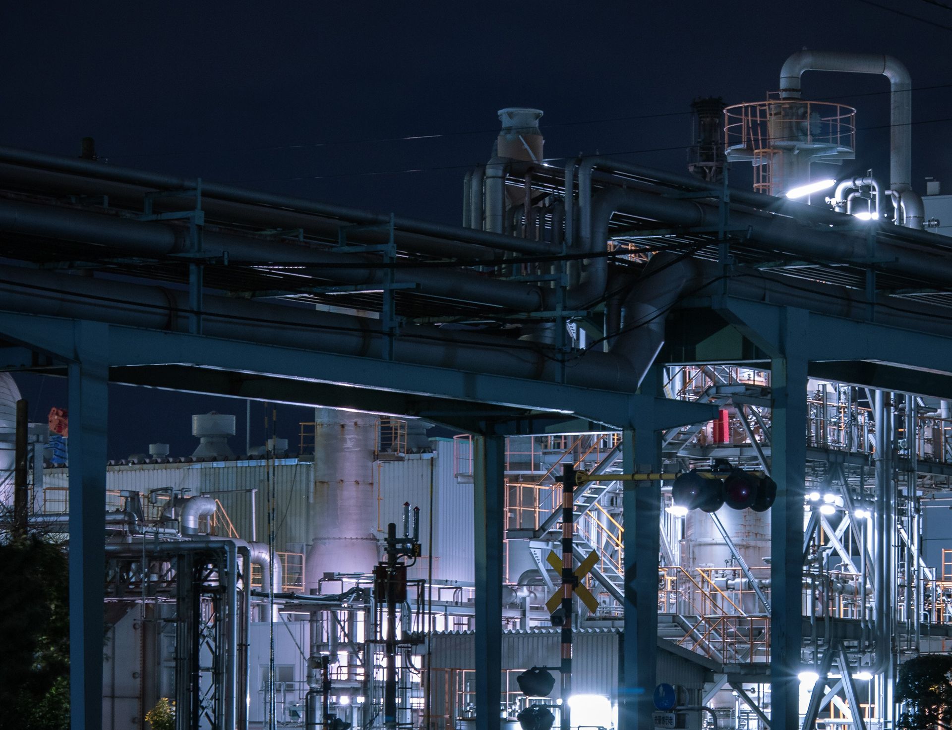 roman-davydko-ED1b2TV3ujI-unsplash roman-davydko-ED1b2TV3ujI-unsplash